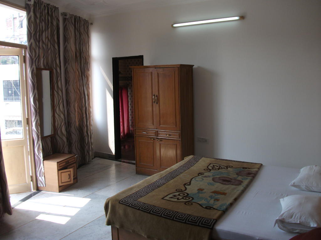 Shalimar Hotel New Delhi Ruang foto