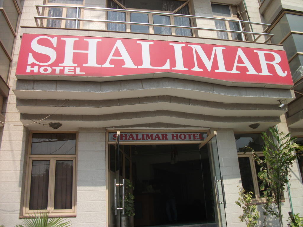 Shalimar Hotel New Delhi Bagian luar foto